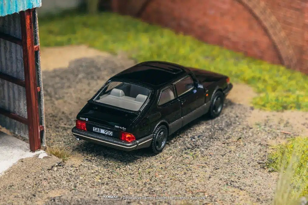 Tarmac Works - Saab 900 Turbo Black - GLOBAL64 - Scale 1/64 T64G-056-BK