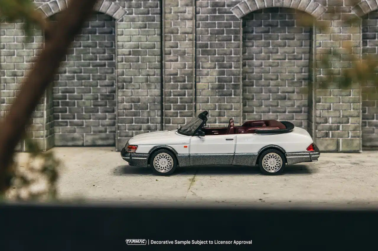 Tarmac Works - Saab 900 Turbo Convertible White - GLOBAL64 - Scale 1/64 T64G-067-WH