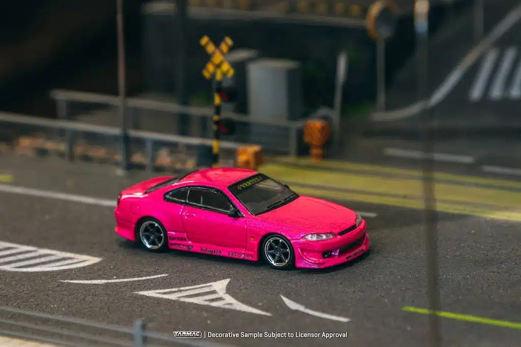 Tarmac Works - VERTEX Nissan Silvia (S15) Pink Metallic - GLOBAL64 - Scale 1/64 T64G-023-PI