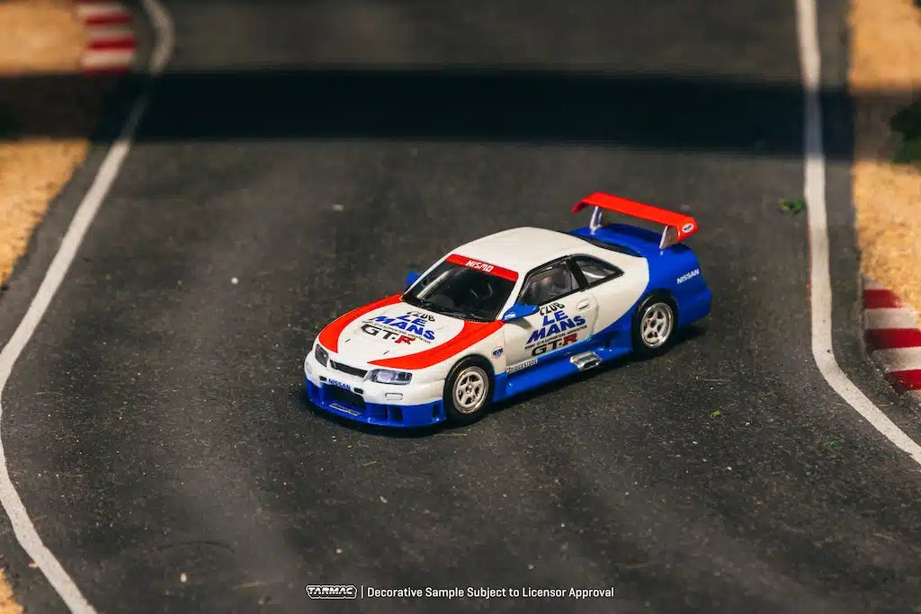 Tarmac Works - Nissan NISMO GT-R LM (1995 Launch Car) - HOBBY64 - Scale 1/64 T64-067-TC