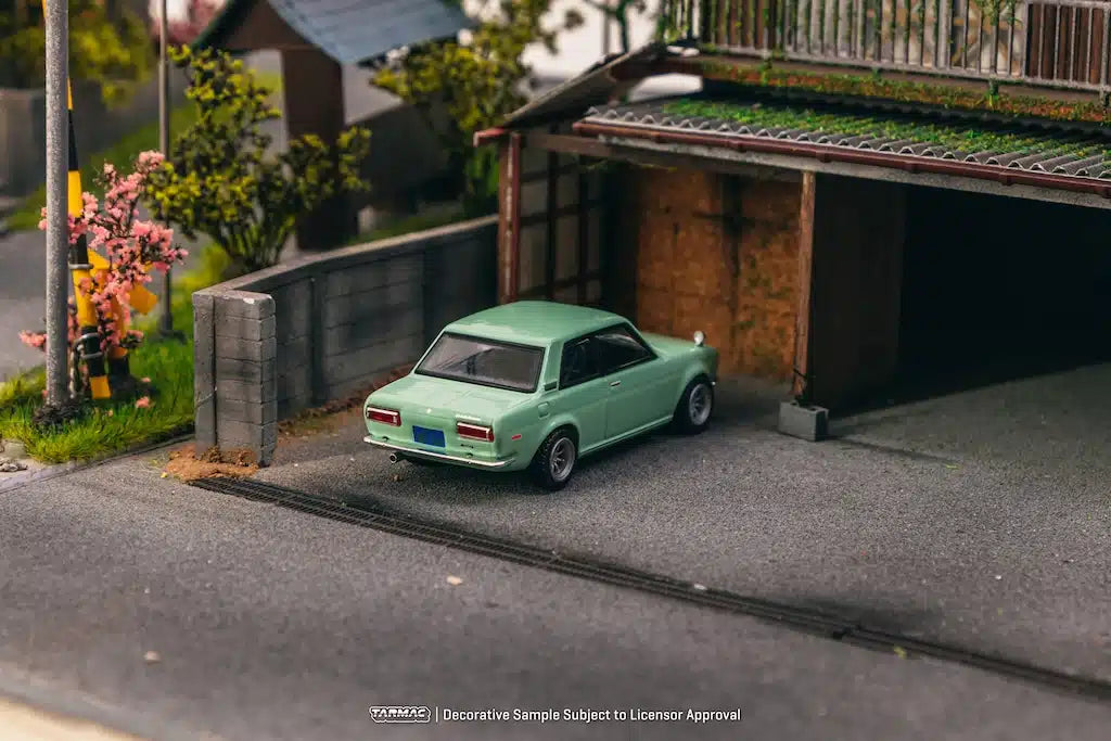Tarmac Works - Datsun 510 Light Green  - ROAD64 - Scala 1/64 T64R-052-GR
