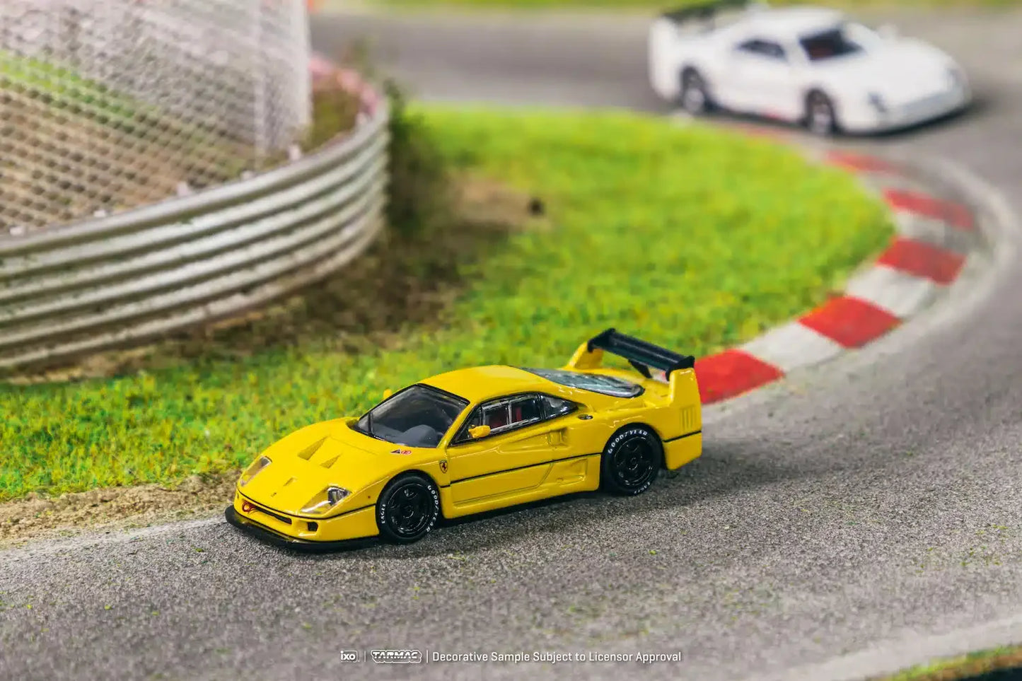 Tarmac Works - Ferrari F40 LM Yellow - Scale 1/64 T64R-075-YL