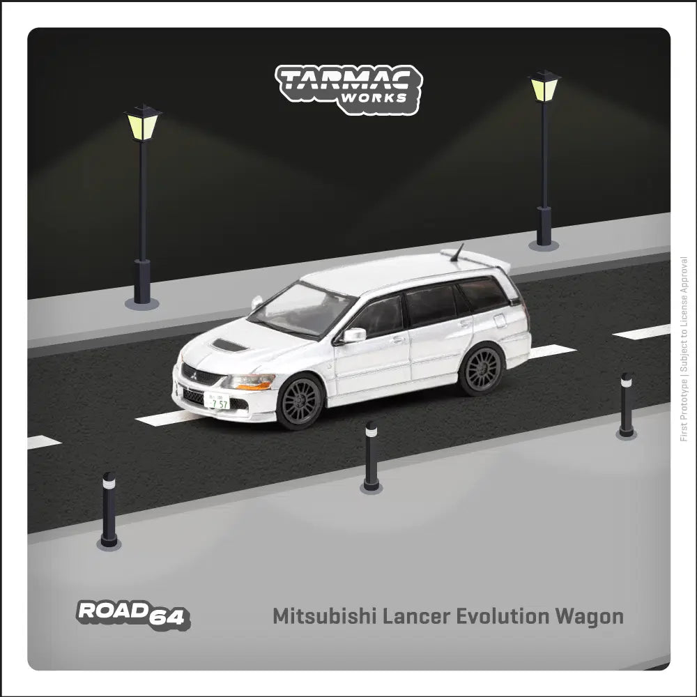 Tarmac Works - Mitsubishi Lancer Evolution Wagon Silver - ROAD64 - Scale 1/64 T64R-042-SL