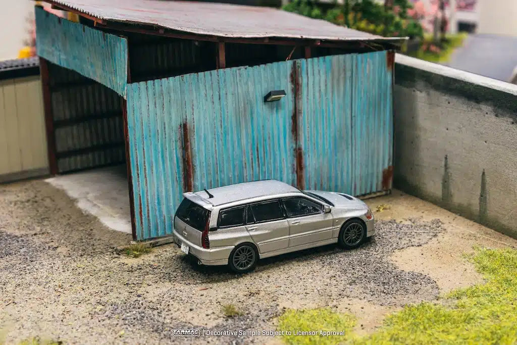 Tarmac Works - Mitsubishi Lancer Evolution Wagon Silver - ROAD64 - Scale 1/64 T64R-042-SL