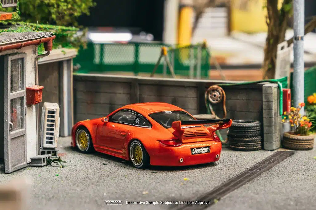 Tarmac Works - Porsche Old &amp; New 997 Red Metallic - ROAD64 - Scale 1/64 T64R-TL053-REM