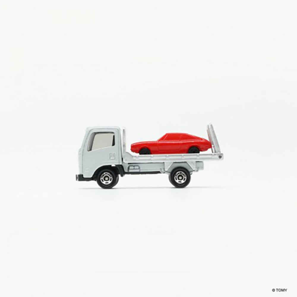 Takara Tomy Tomica - Isuzu Carrier Truck Asia Original AO-02
