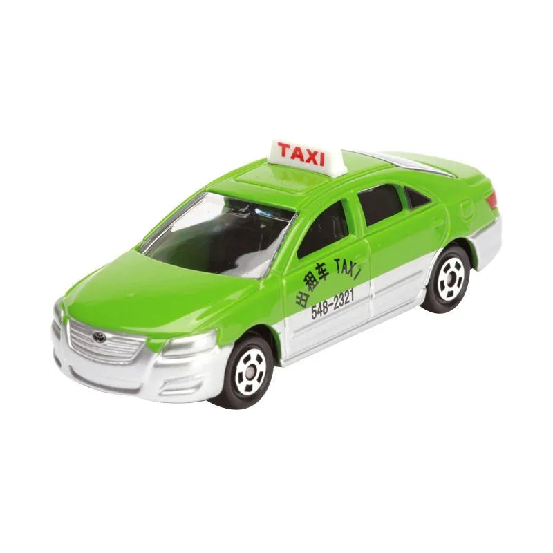 Takara Tomy Tomica - Toyota Camry Taxi Green - Scala 1/64